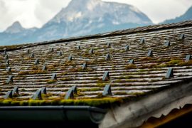Pourquoi les toitures des Laurentides vieillissent plus vite qu'ailleurs