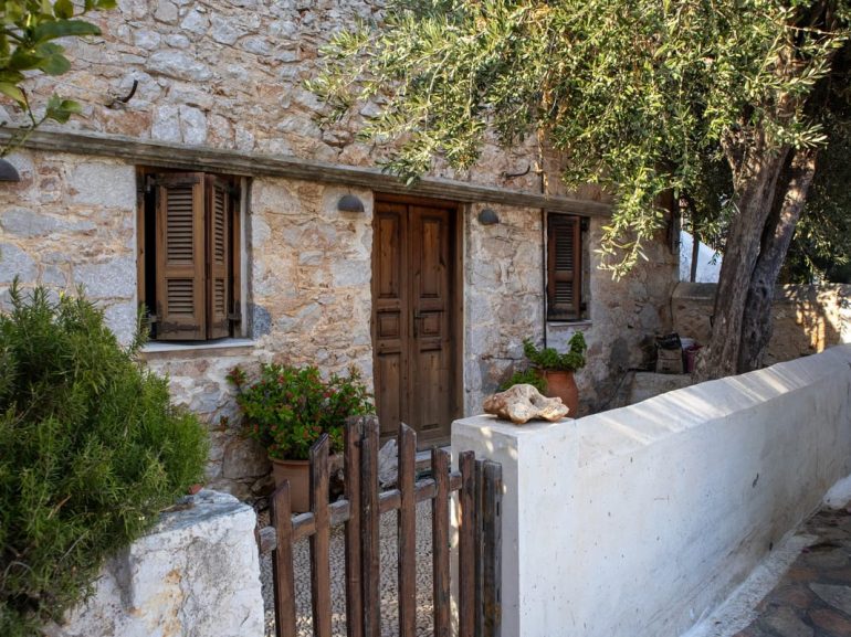 Rénovation maison ancienne : guide complet 2026